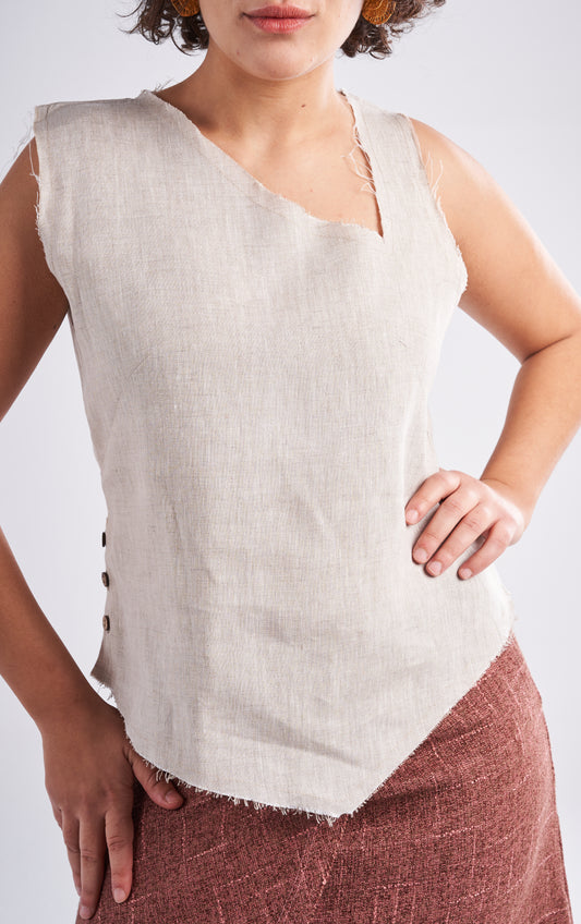 Triangulera Linen Top