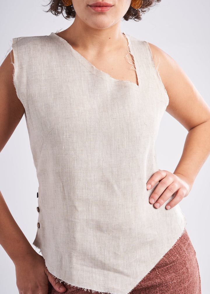 Triangulera Linen Top